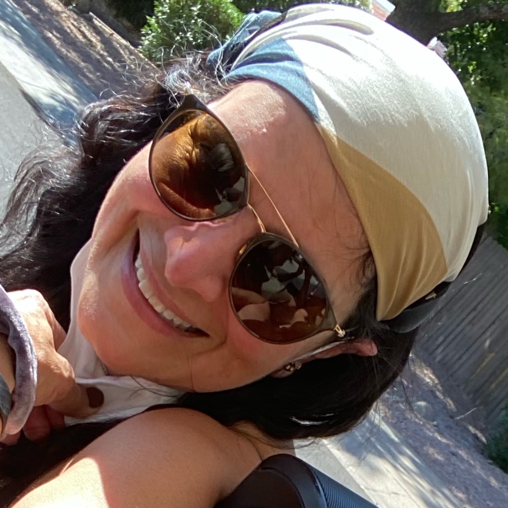 Meet your Posher, Shirin